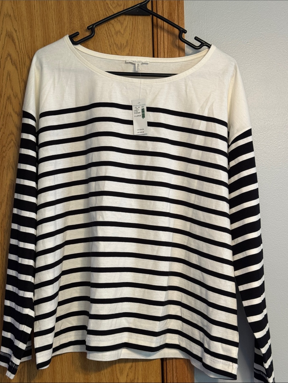 Maurices White and Black Striped Long-Sleeve Top